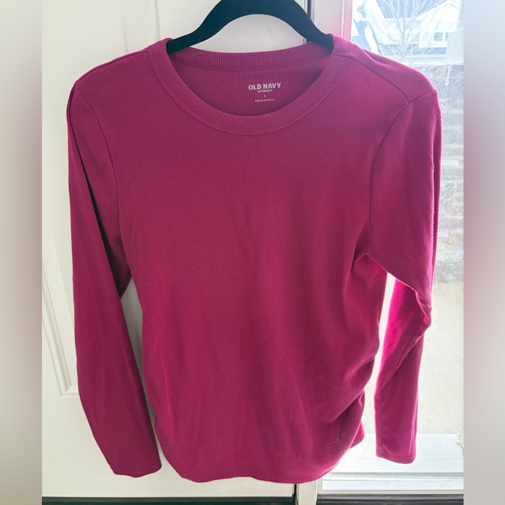 Old navy maternity long sleeve